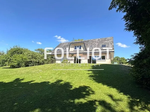 Maison 9 pièces 294 m²