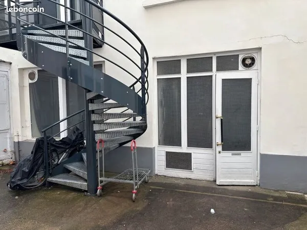 Local commercial 49 m²
