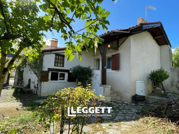 Maison 9 pièce(s), MARCILLAC-LANVILLE