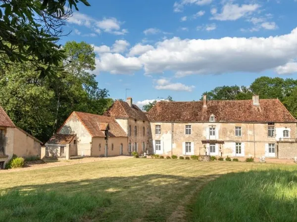 Maison individuelle 12 pièces 530 m²