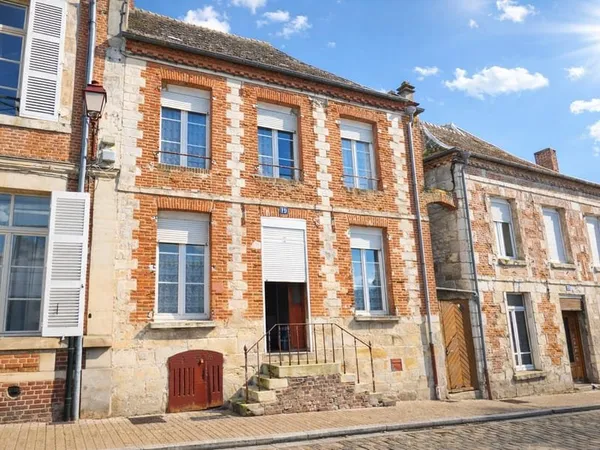 Maison de ville à rénover à Marle - primo-accédent - investi