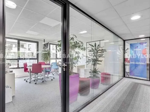 Bureaux 285 m²