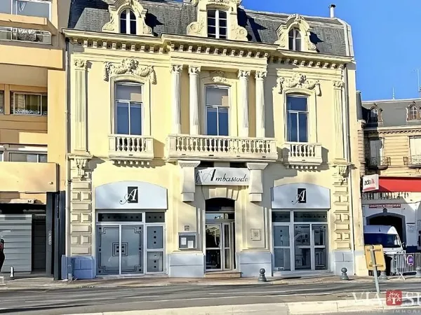 Hôtellerie et restauration Vente Béziers  390m² 1190000€