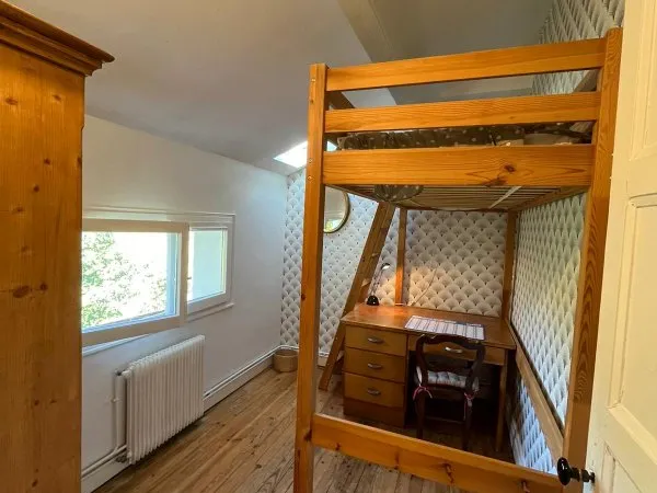Propose 1 ou 2 chambres + kitchenette dans maison familiale, Oullins