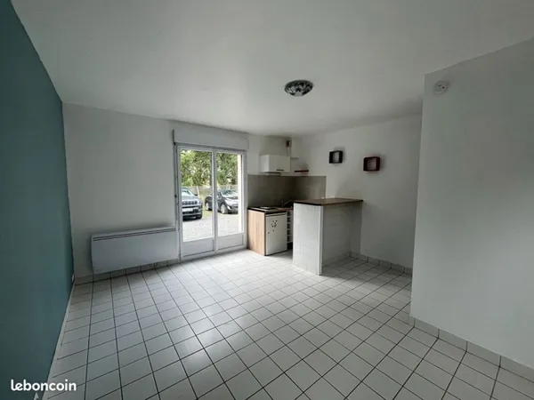 Studio 1 pièce 24 m²