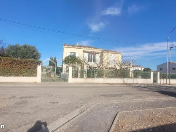 Propriété 6 pièces 166 m²
