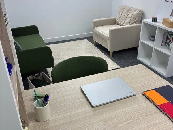 Bureau de 11m2 à partager-idéal profession libérale