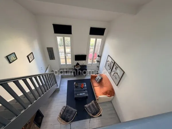 Appartement avec terrasse et garage à SAINT MARTIN DE RE (17)