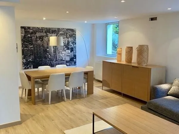 Appartement 2 pièces 85 m²
