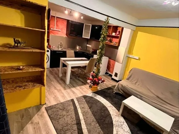 Loue maisonnette au calme