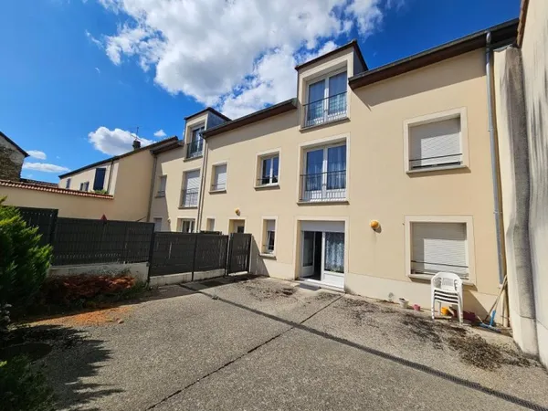 Appartement À Louer 2 pièces Mézières sur Seine