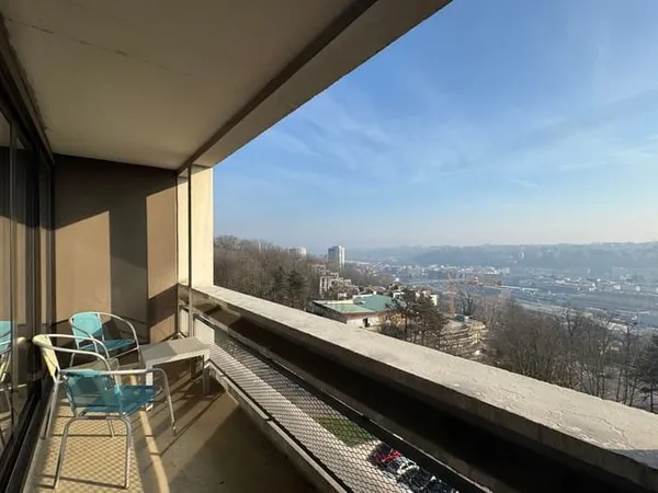 Appartement 4 pièces 82 m²