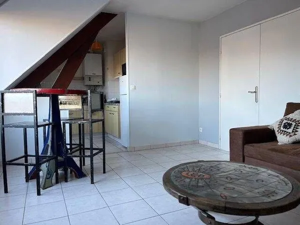 Beau 2P meublé 42m² Saint Jacques-Saint Roch
