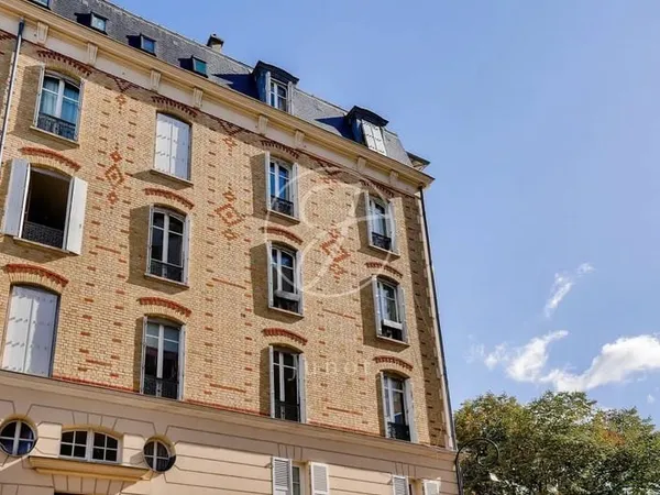 Saint-Cloud - MONTRETOUT - Appartement à vendre - 5 pièces - 90m².
