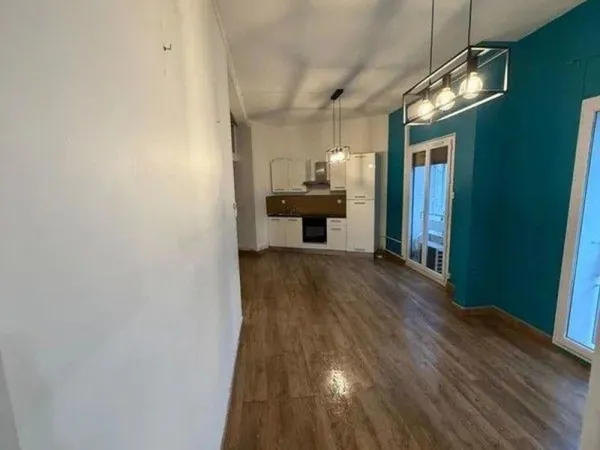 Beau 2P 44 m² refait à neuf proche Vieux Port