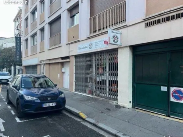 Vends mur Local Commercial
