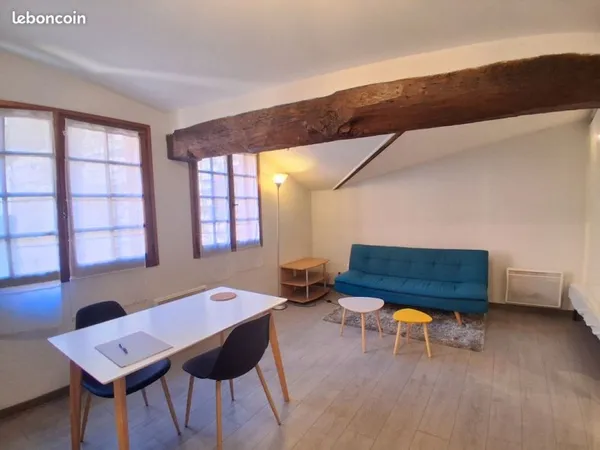 A louer grand T1 studio meublé 30m2