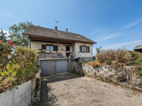 LA MAISON DES HORIZONS" — Une maison familiale