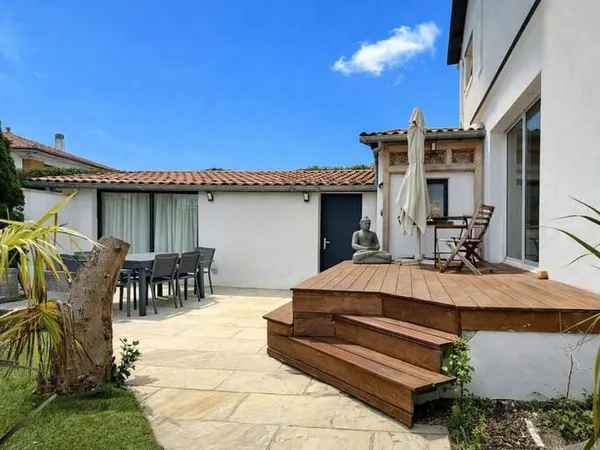 Appartement 4 pièces 97 m²