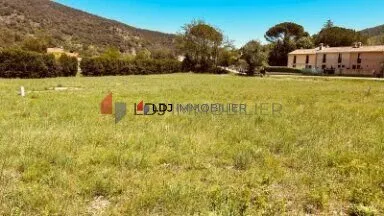1073 m² Terrain à batir viabilisé à Arles-sur-Tech