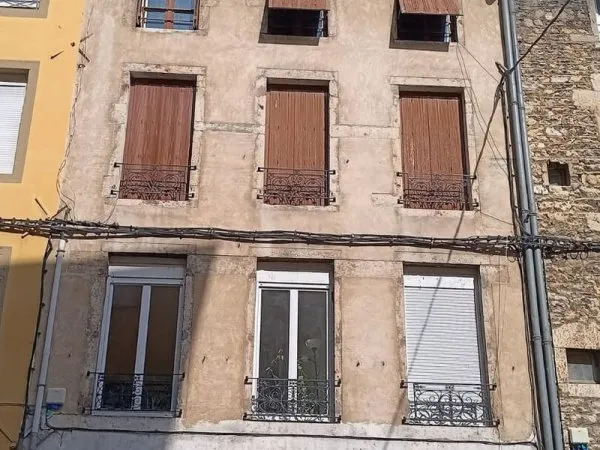 Appartement 2 pièces à vendre à Saint-Rambert-en-Bugey - Exclusivité ERA AMBERIEU EN BUGEY