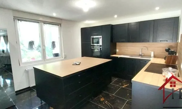 Coup de coeur assuré ! Maison rénovée 128 m2 au bord de l'eau