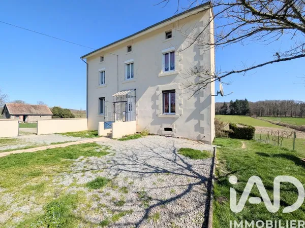 Maison 10 pièces 253 m²