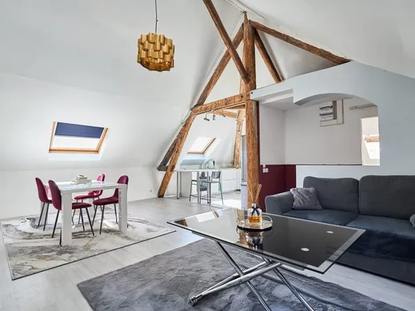 EXCLUSIVITÉ Appartement T3 plein de charme à Magenta (5153
