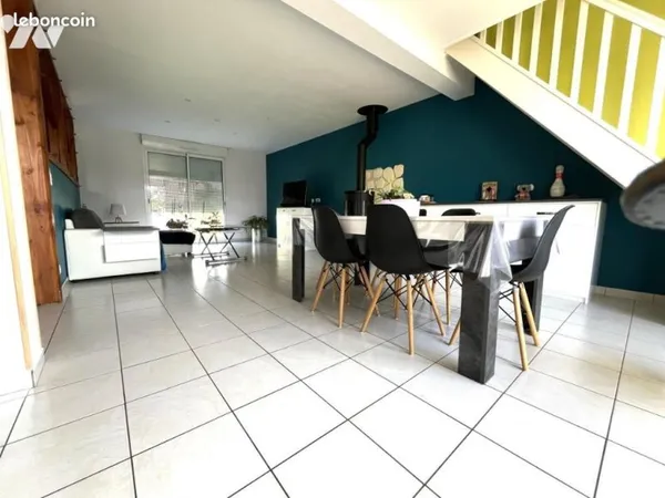 Pavillon 8 pièces 132 m²