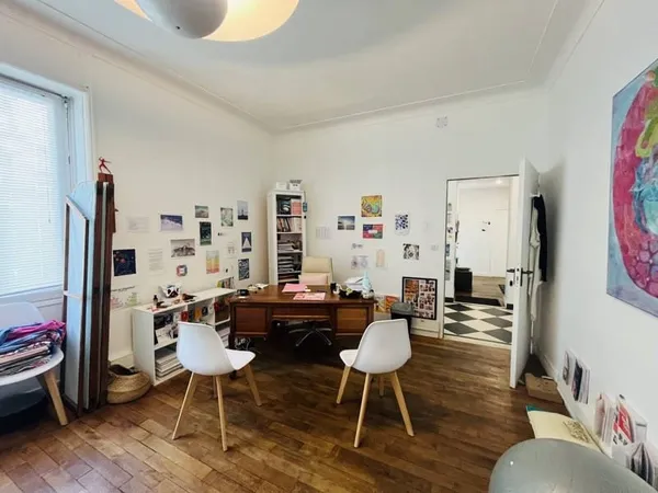 Bureaux 140 m²