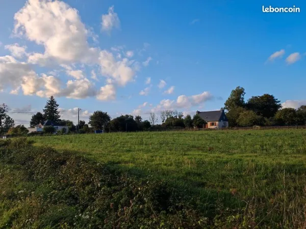 Terrain de 935 m²