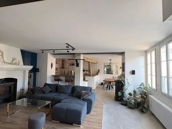 Maison 5 pièces 162m2