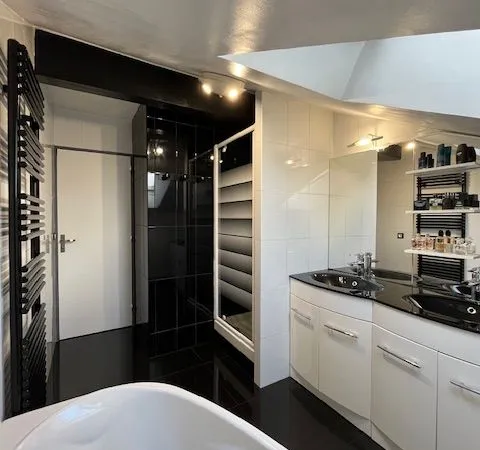 Maison 5 pièces 101m²
