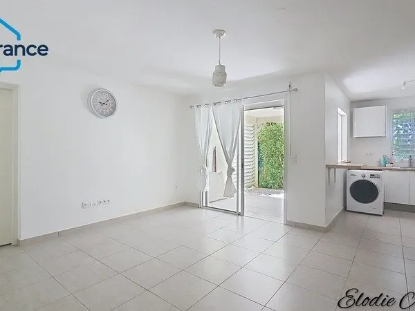 Appartement 3 pièces dans résidence sécurisée