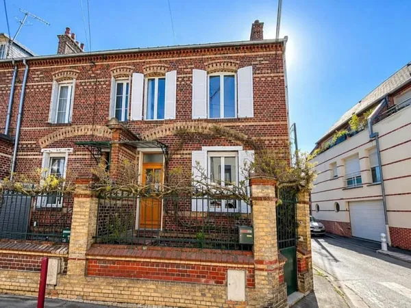 Maison 5 pièces 99 m²