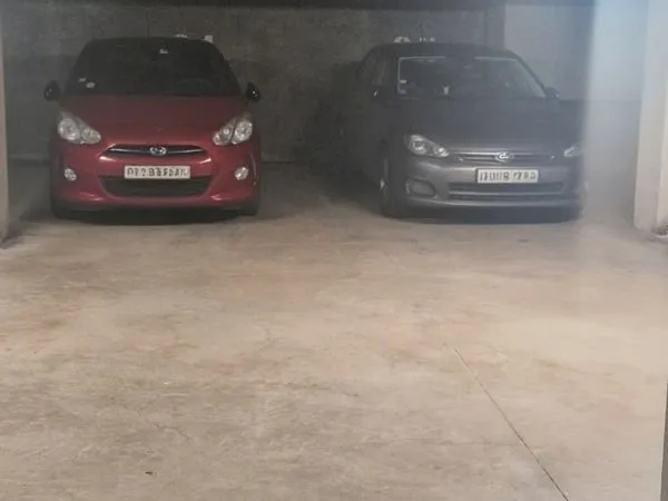 Place Garage / Parking
