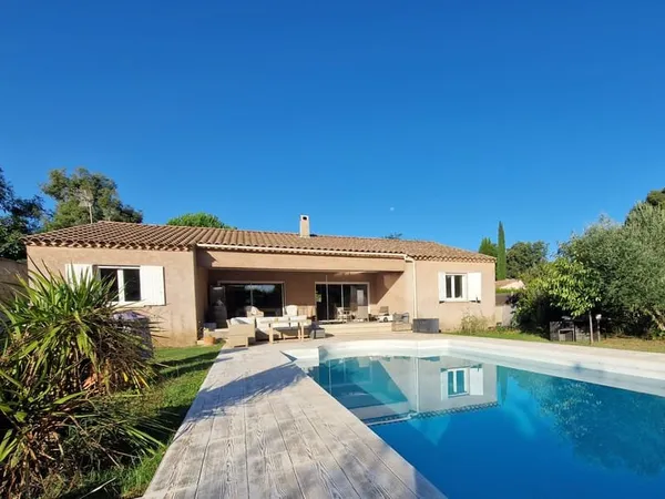 VENTE MAISON 7 PIECES SOMMIERES