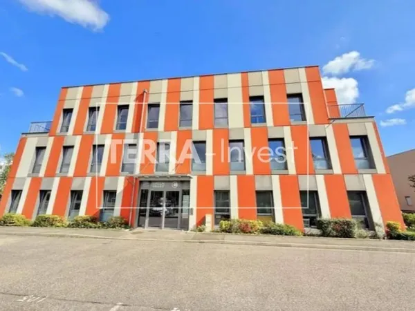 Bureaux 76 m²