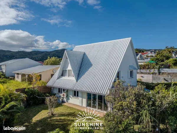 EN EXCLUSIVITÉ - Maison 5/6 pièces, bureau et garage La Montagne - Saint Bernard - SUNSHINE IMMOBILI