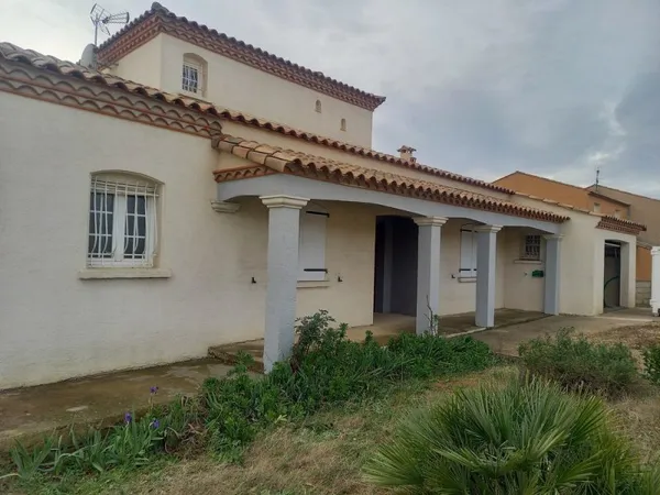 villa cartier résidentiel, rue sans unique, calme,