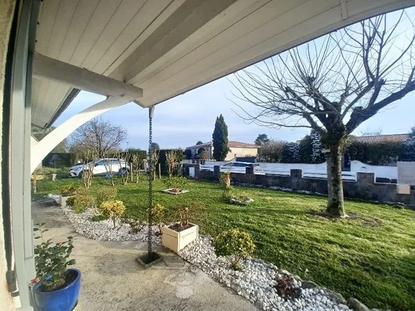 33440 - Maison Ambares Et Lagrave 5 pièces 100 m² A VENDRE