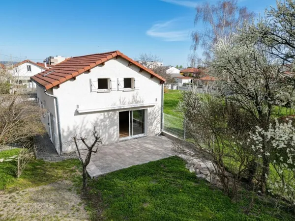 Rare- Maison familiale  5 chambres  impasse calme - Oradou