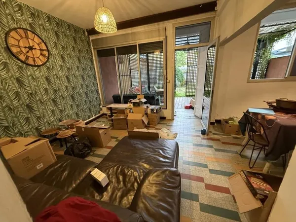 Villa de 100 m2 à Saint-Denis centre à rénover