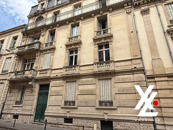 Appartement 5 pièces 154 m²