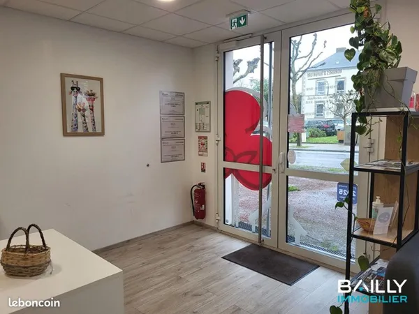 Local commercial 65 m² AIZENAY