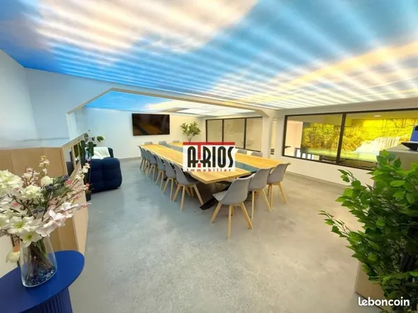 Bureaux 492 m²
