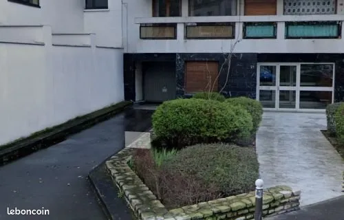 Parking proche Porte Dorée et Daumesnil (75012)