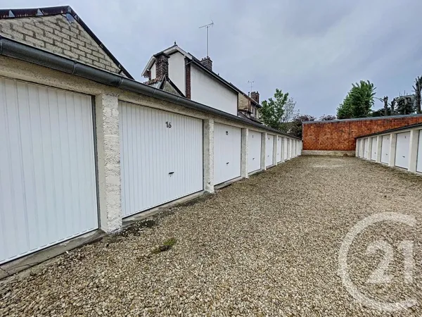 Parking 13 m²