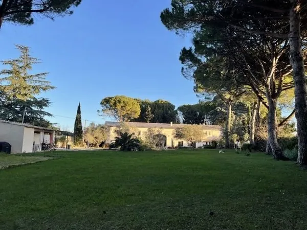 Maison Vente Manduel 9p 300m² 710000€