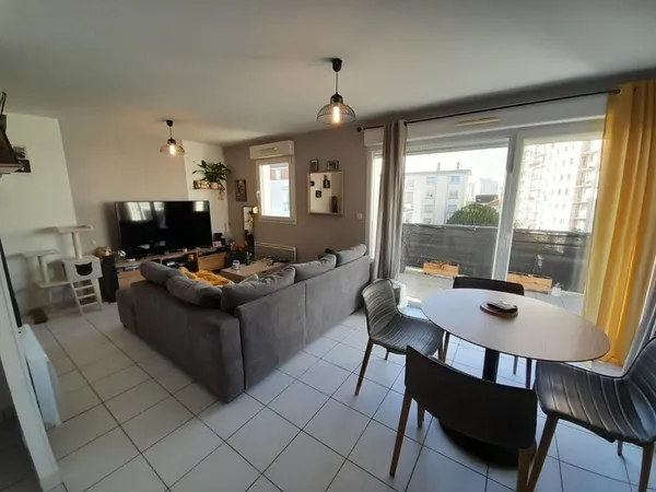 VENTE d'un appartement F2 Vendu loué